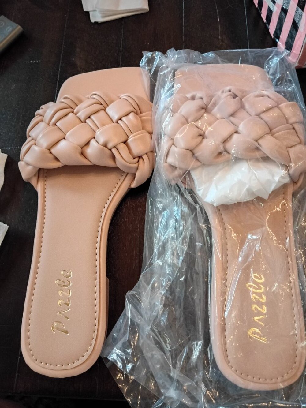 NIB Pazzle Sandals Nude Size 9